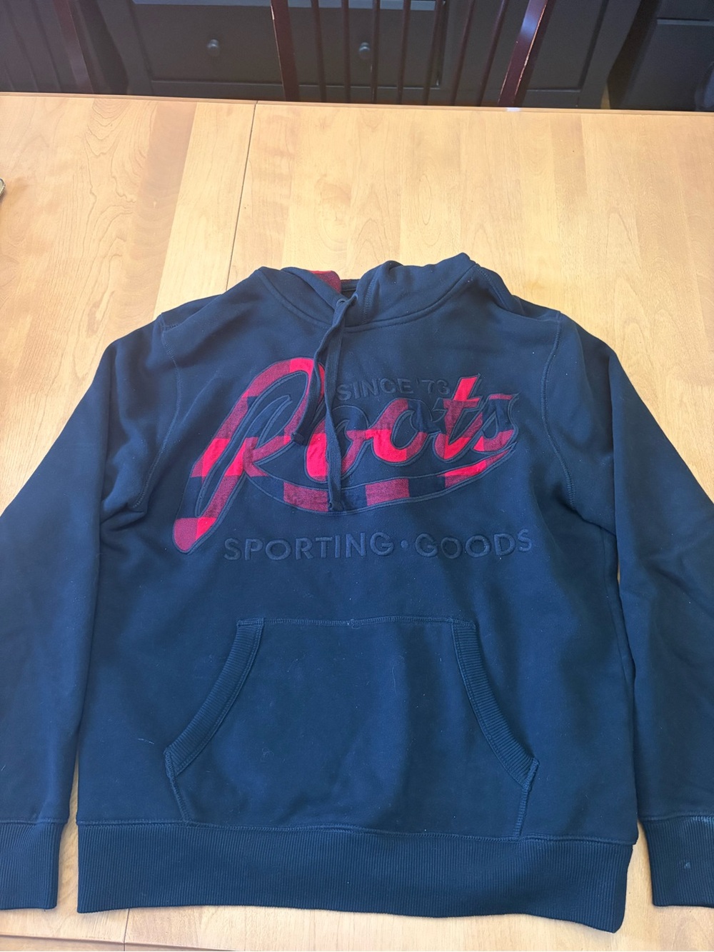 Roots Men's Crewneck Sweatshirt in Navy with Red Logo